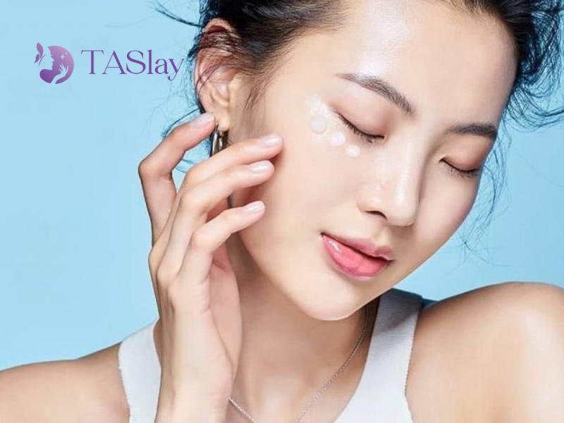 Bạn có bao giờ tự hỏi kem chống nắng thiên nhiên có bị trôi khi ra mồ hôi không? Đây là câu hỏi phổ biến của nhiều người đang tin dùng các sản phẩm chống nắng làm từ thành phần tự nhiên